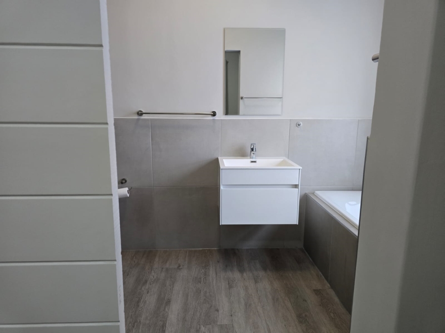 3 Bedroom Property for Sale in Aan de Wijnlanden Western Cape